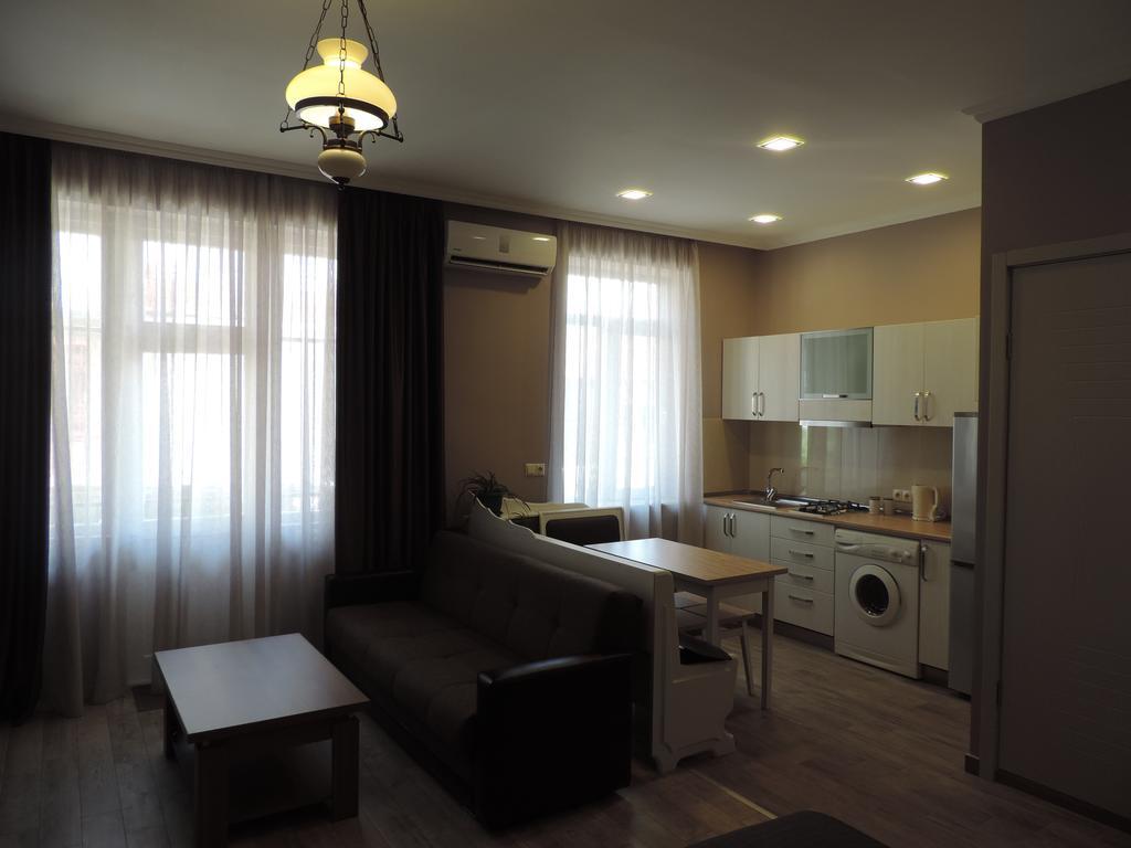 Modern Apartment บาทูมิ ภายนอก รูปภาพ